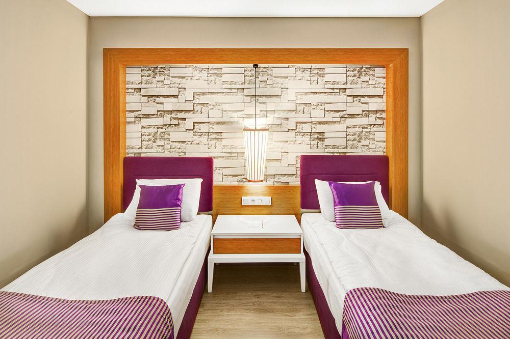 Otel Jacaranda 5*